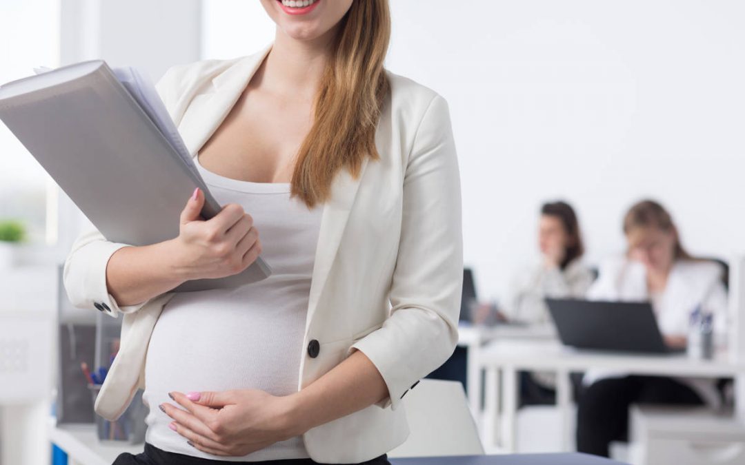 Erwerbsausfall durch Mutterschaft oder Militär – die Erwerbsersatzordnung (EO)